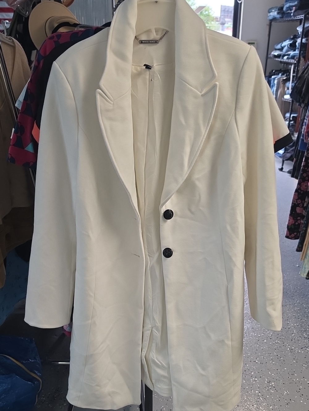 White House Black Market Cream Single-Breasted Trench Coat